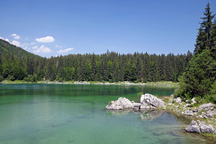 Zgornje Belopeško jezero
Zgornje Belopeško (Mangartsko) jezero.
Ključne besede: zgornje belopeško mangartsko jezero