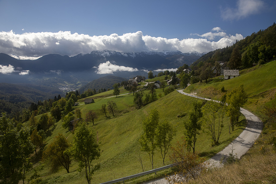 Podjelje
Podjelje.
Ključne besede: podjelje bohinj