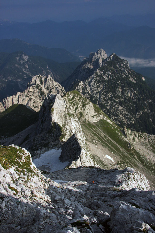 S poti na Mangart I.
Mali Rateški Mangart, Travnik, Bukovnik in Poldnik
Ključne besede: mali rateški mangart travnik bukovnik poldnik mangart