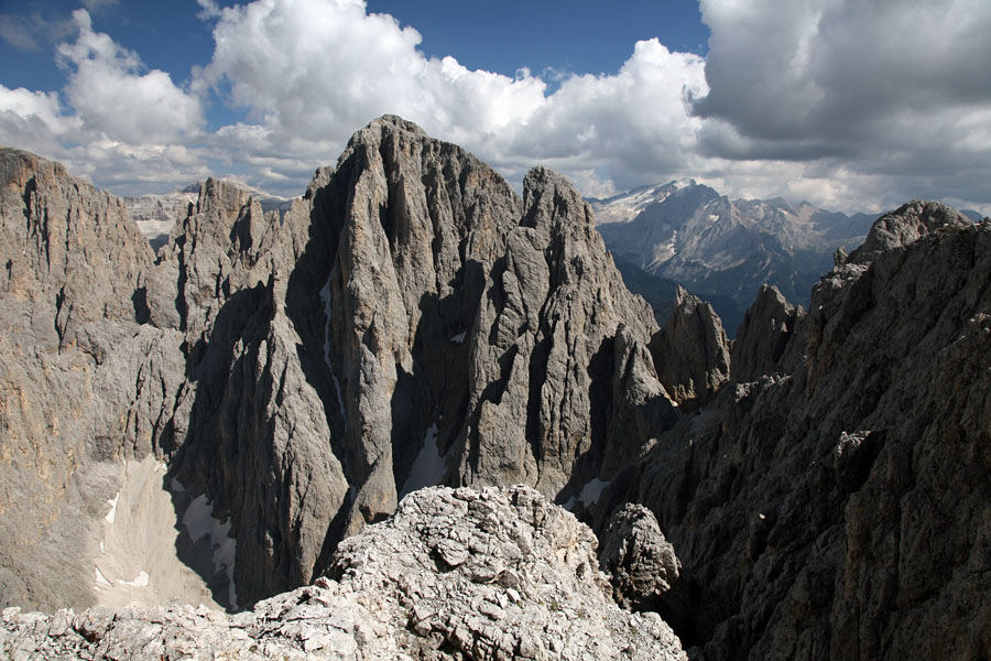 S Sassopiatta II.
Še en pogled proti Marmoladi.
Ključne besede: sassopiatto marmolada