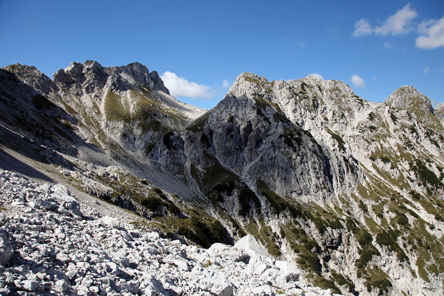 Šmihelovec in Zagorelec
Šmihelovec in Zagorelec sta bližnja soseda Bavškega Grintavca. 
Ključne besede: bavški grintavec šmihelovec zagorelec