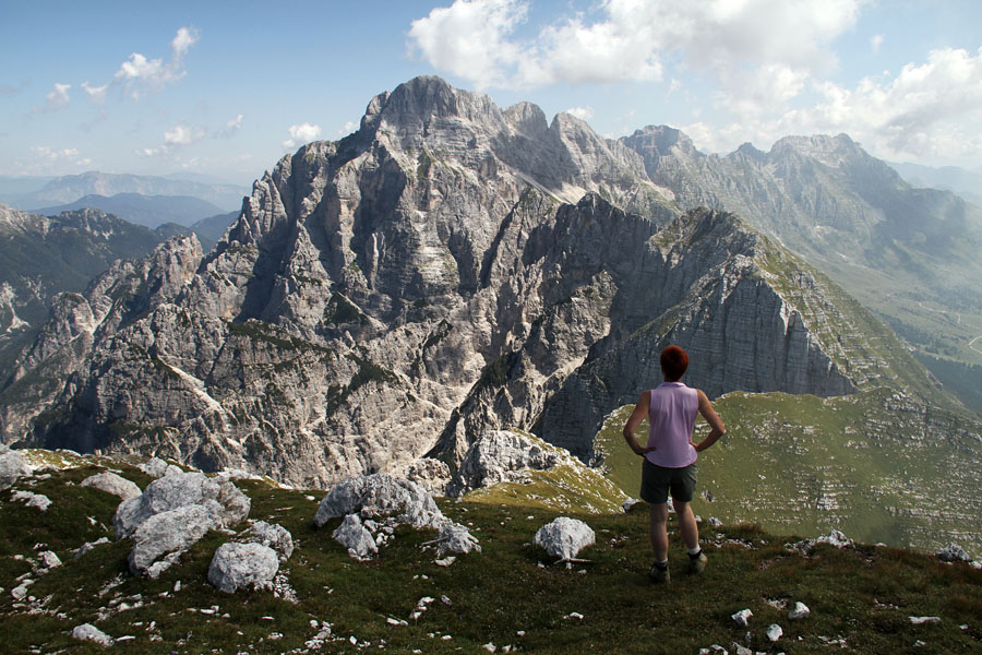 S Strme peči
Pogled na mogočni Montaž s Strme peči.
Ključne besede: strma peč monte cimone montaž