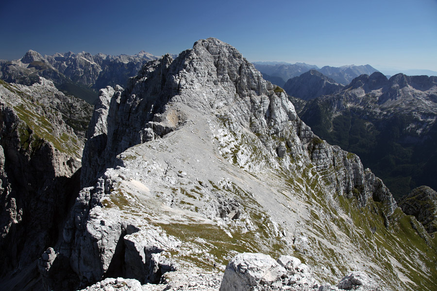 S Špika nad Nosom I.
Špik nad Špranjo s Špika nad Nosom.
Ključne besede: pot ceria merlone špik nad nosom špranjo