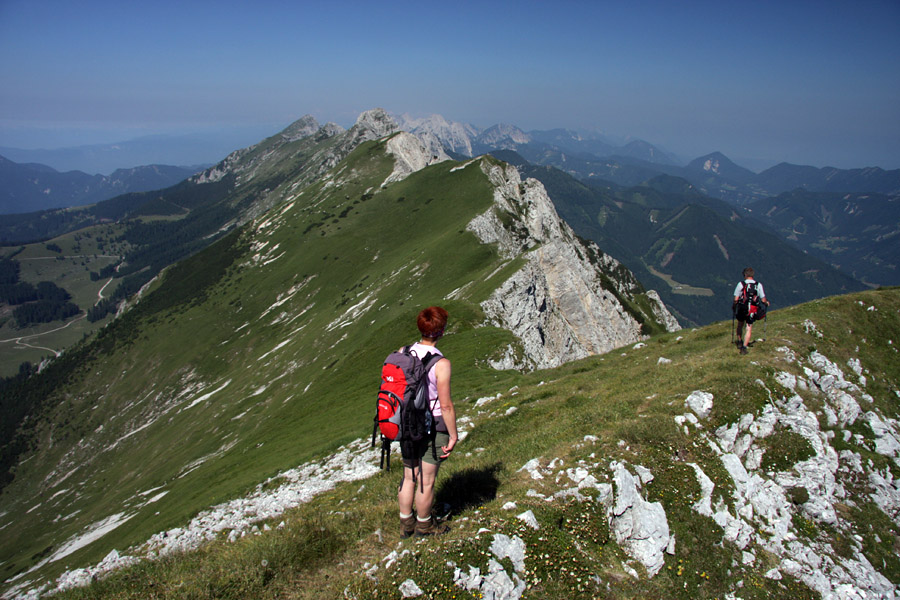 Na Tegoško goro
Nezahteven a dolg sprehod čez Tegoško goro.
Ključne besede: Tegoška gora užnik košute greben