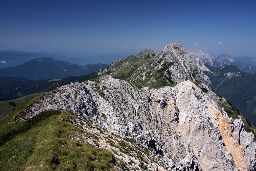 S Tegoške gore
S Tegoške gore proti Kladivu.
Ključne besede: tegoška gora kladivo košute greben