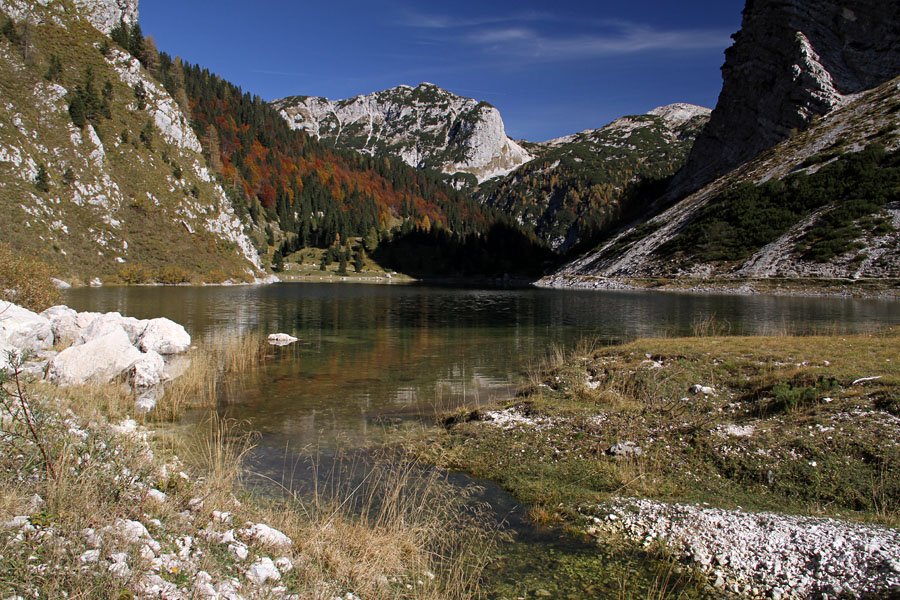 GORE Krnsko Jezero PETER S FOTO