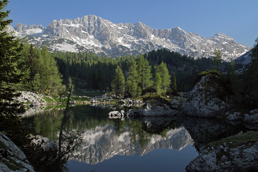 Jutro na Dvojnem jezeru I.
Jutro na Dvojnem jezeru.
Ključne besede: dvojno jezero sedmera triglavska jezera 7lepo špičje