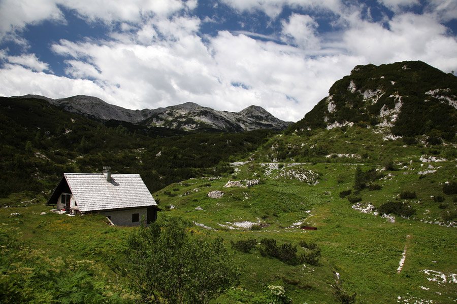 Na Kraju
Planina Na Kraju.
Ključne besede: planina na kraju komna