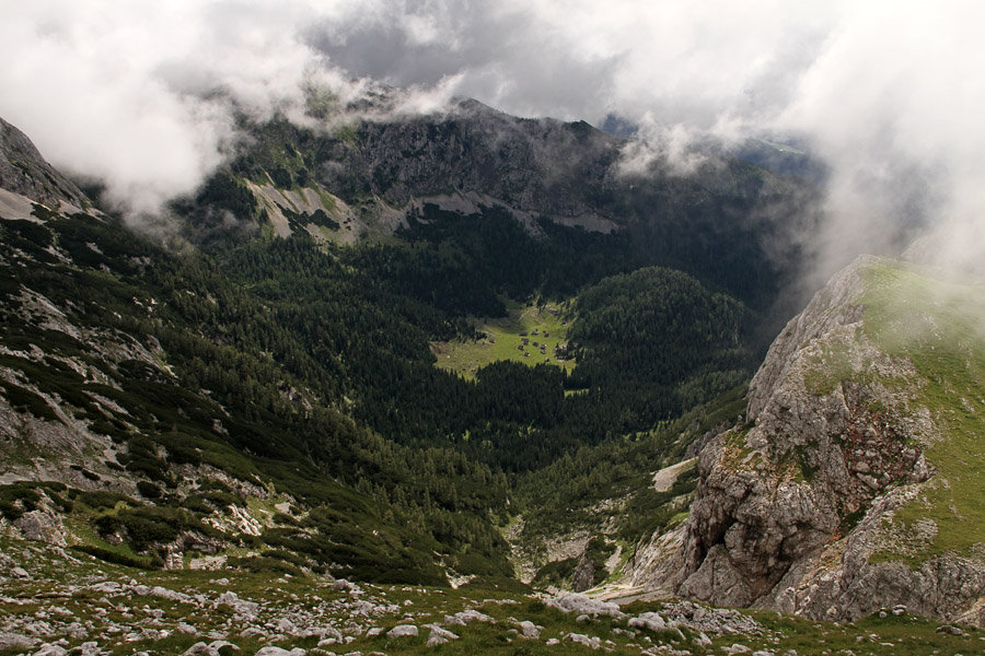 Planina Laz v meglah
S Prvega Vogla. Planina Laz.
Ključne besede: prvi vogel planina laz